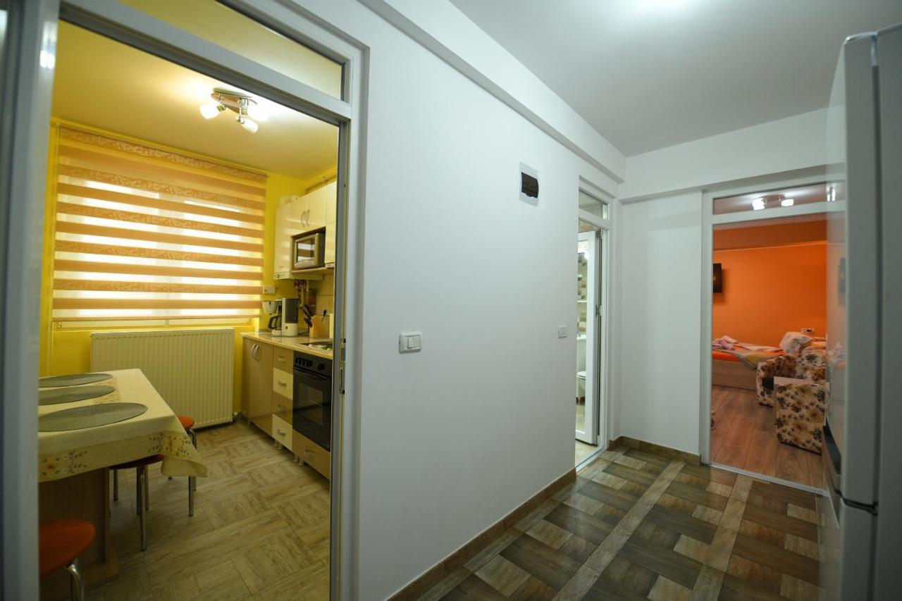 Apartament Trident Hátszeg Kültér fotó
